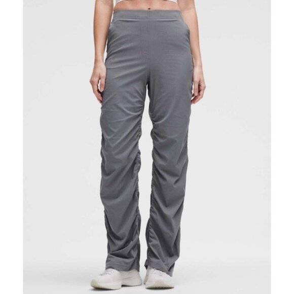 Lululemon Women's SMALL/P Dance Studio Slim Fit HR Flared Pant SOGY Solar Gray - Picture 1 of 12